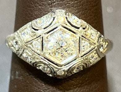 PT Diamond Art Deco Ring 0.35ct(dia).20(sd) Circa 1920s