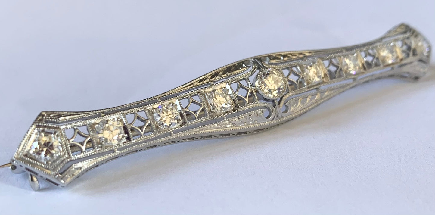 Art Deco .20ct Old European Diamond Center 1ct SD PT Brooch (Antique 1920s)