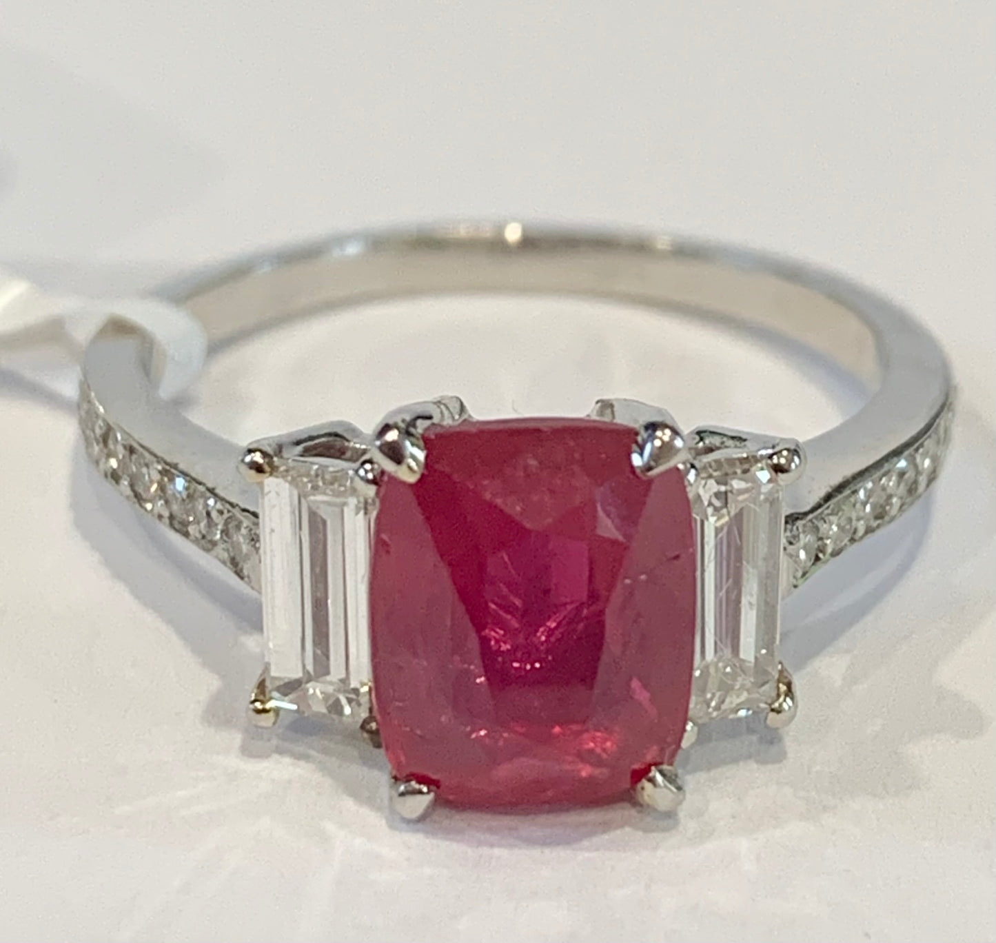 PT Ruby & Diamond Ring 2.57ct(rby) 0.63ct twt(dia) ESTATE Size 7