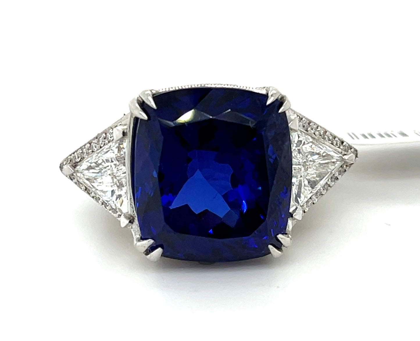 26.96ct Tanzanite 1.24ct Trillion Cut Diamonds Platinum+18KY Estate Ring