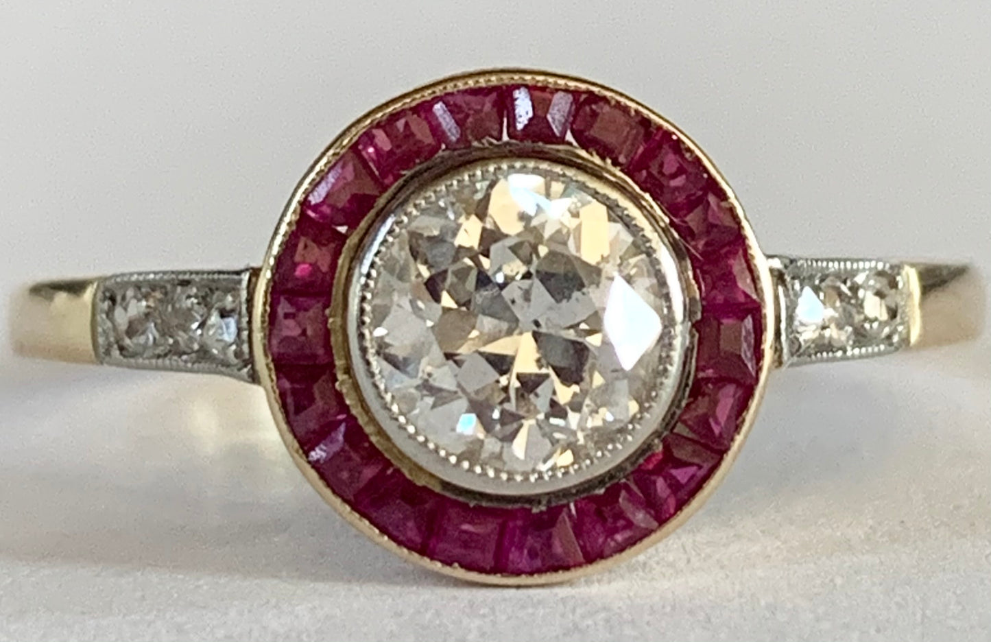 18K Diamond & Ruby Ring 2.3gr 0.60ct(dia) 0.64ct twt(rby) ESTATE Size 8