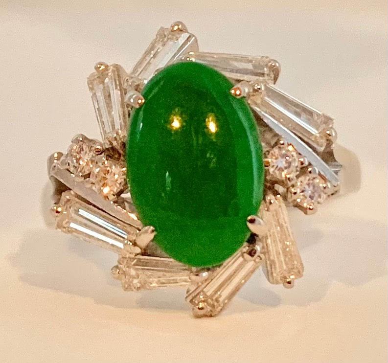 PT Jade & Diamond Ring 6.2gr 1.40ct(ja) 0.73ct twt(dia) Circa 1970s