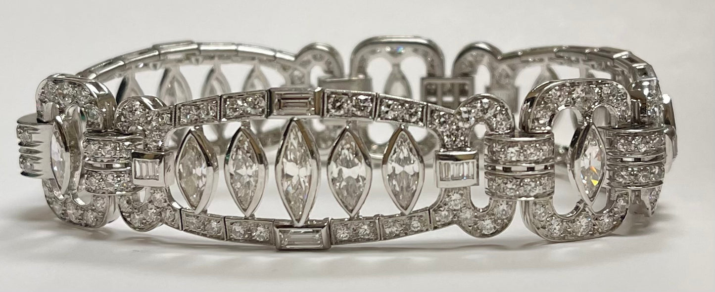PT Diamond Art Deco Bracelet 52.3gr 17.50ct(dia) Circa 1930s Length 7.25