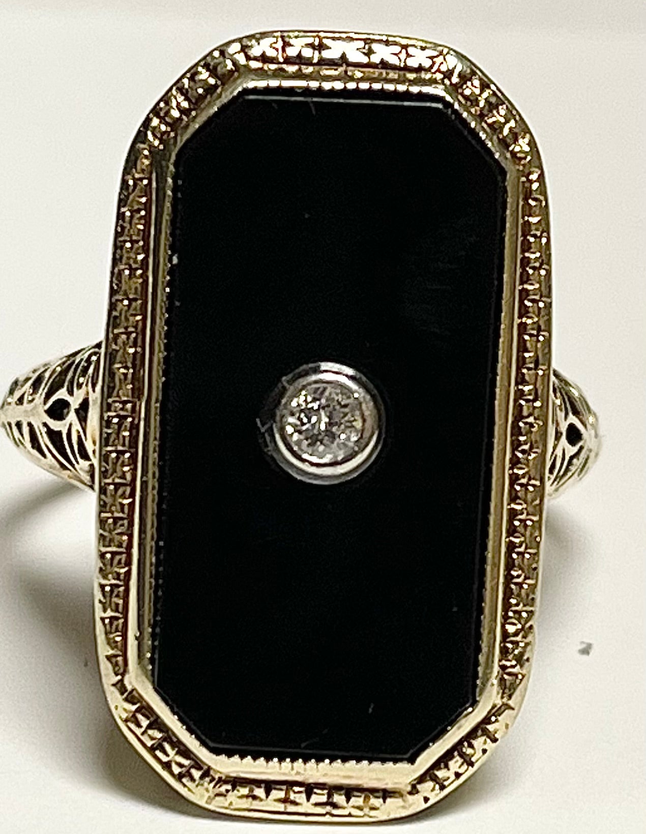 14KY Onyx & Diamond Art Deco Ring 5.6gr 0.10ct twt(dia) Circa 1930s