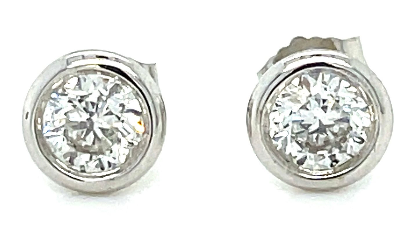 Diamond 14KW 1.20gr Earrings Bezel Set Si1-si2 I-j