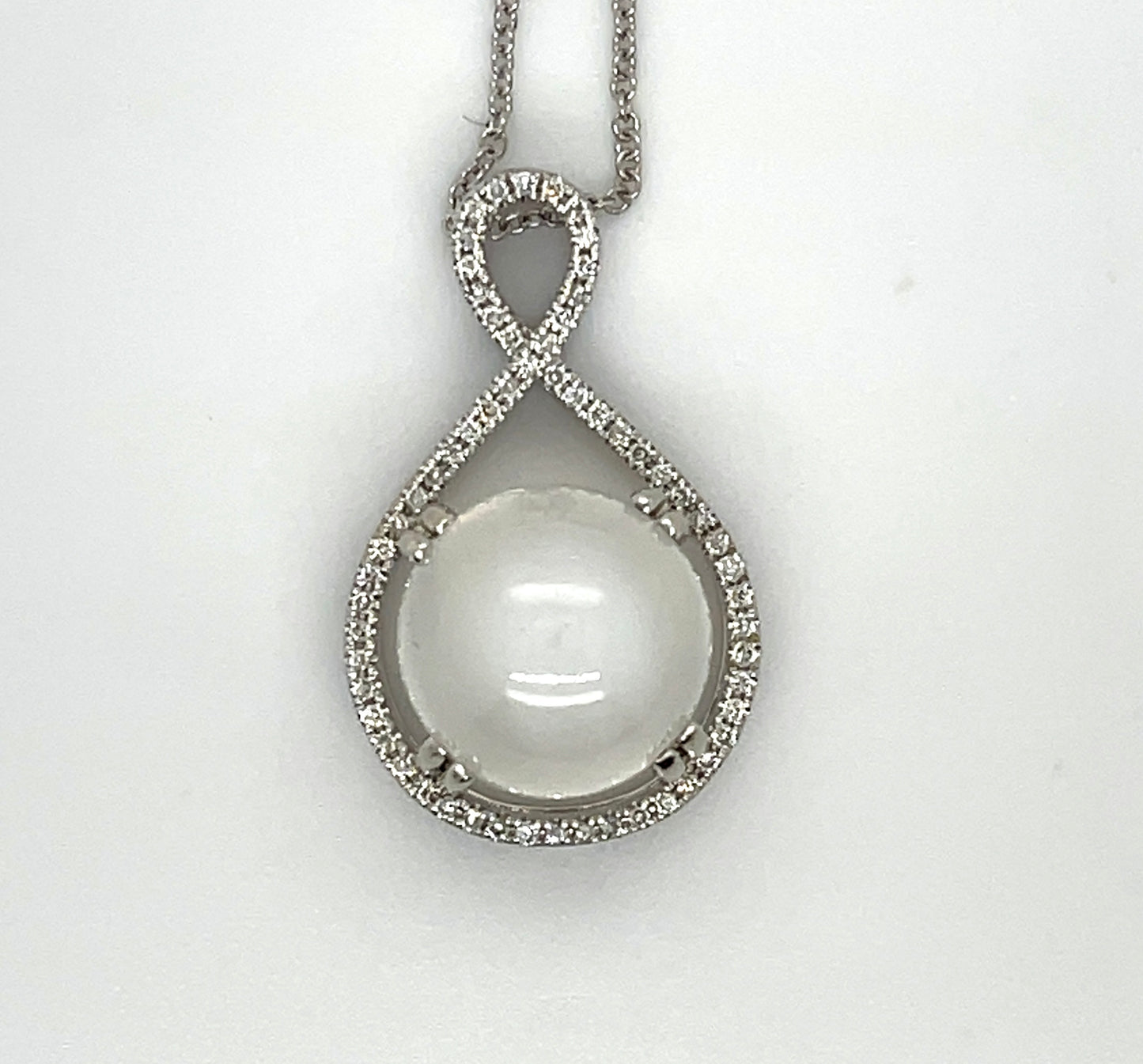 8.08ct Moonstone & 0.27ctw Diamond 14KW 5.19gr Pendant Length 16