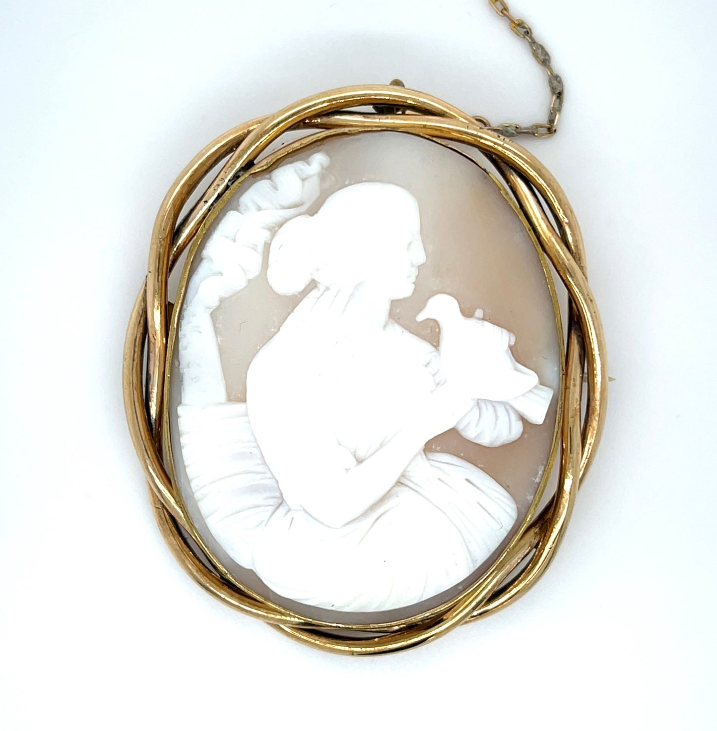 Estate Cameo 12K 15.60gr Victorian Pendant Circa 1880s Length 2.50