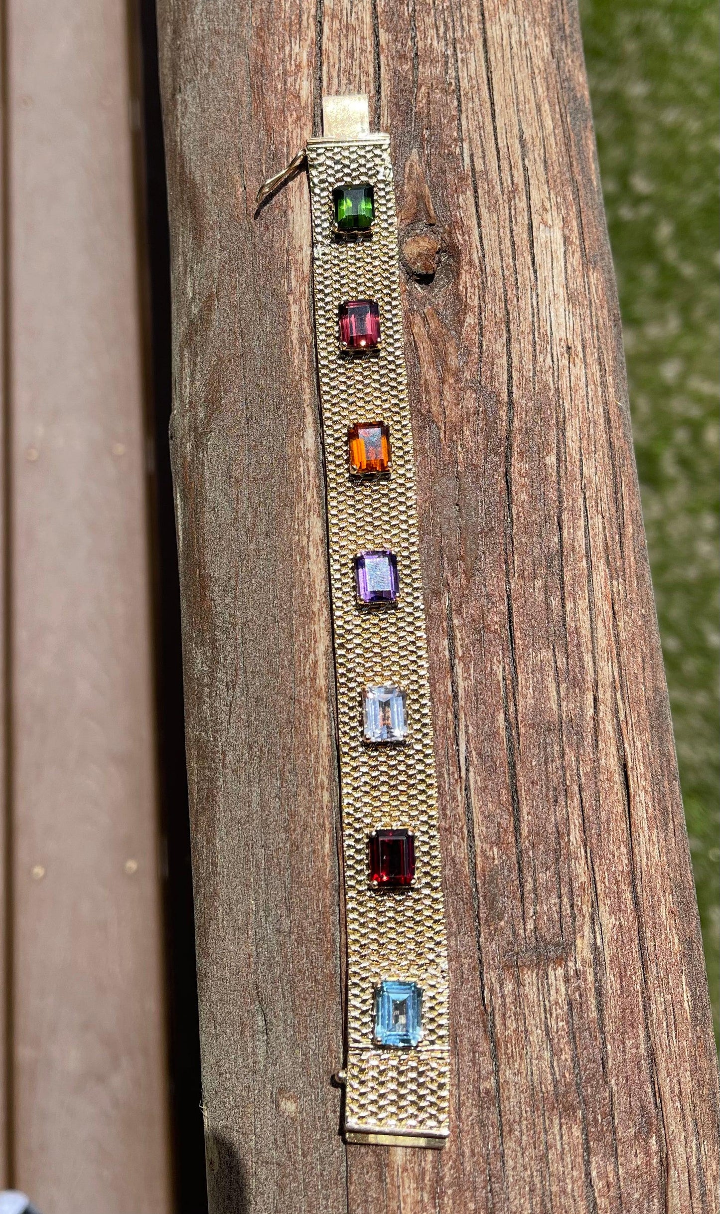 24ct Gemstones 18KY Vintage Bracelet (Circa 1960s)