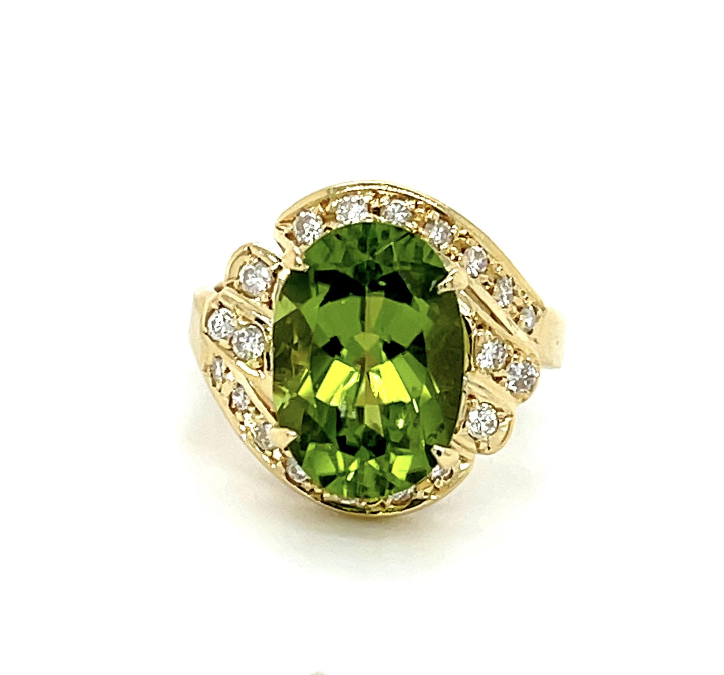 4.90ct Peridot 18KY Vintage Ring (c 1970s) .55ct Dia 6.50 Size 6g