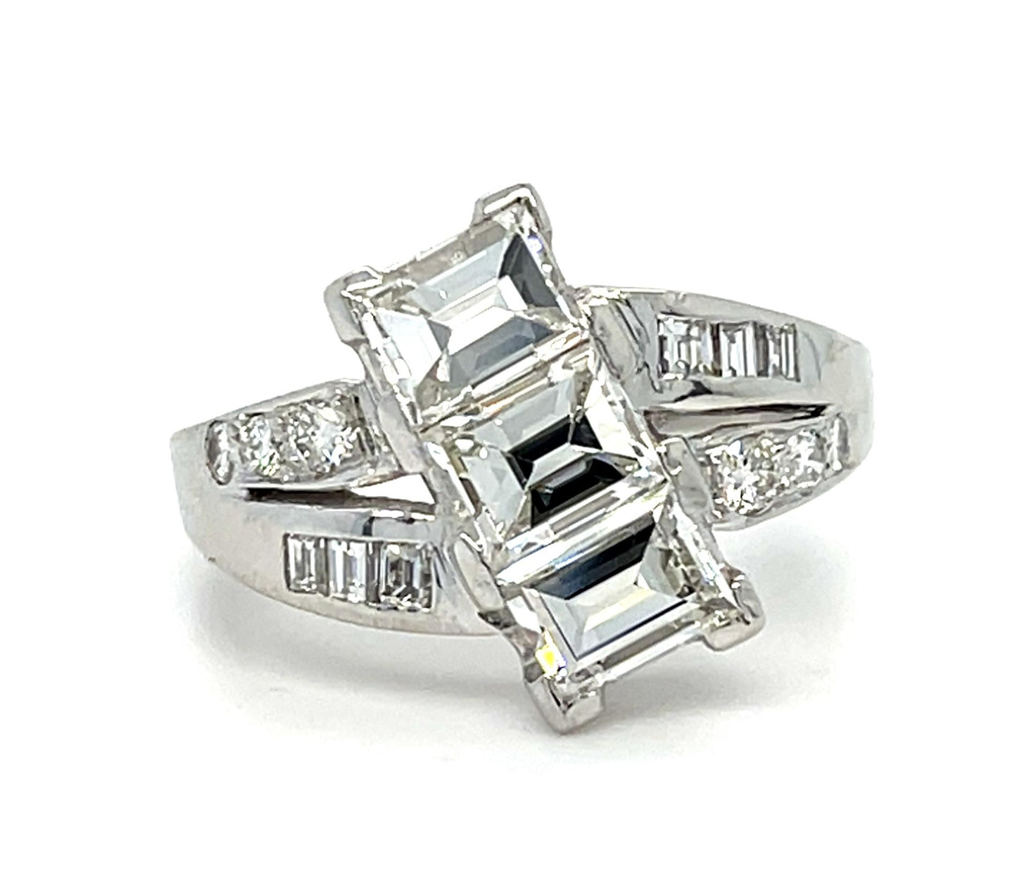 1.80ct (3 Emerald Cut Diamonds) .42ct SD Platinum Ring (Vintage 1950s) 6g 6.50 S