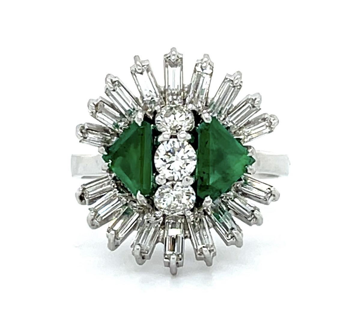 1.10ct Diamond 18KW Ring (Vintage 1950s) Green stones 6 Size 4.61g