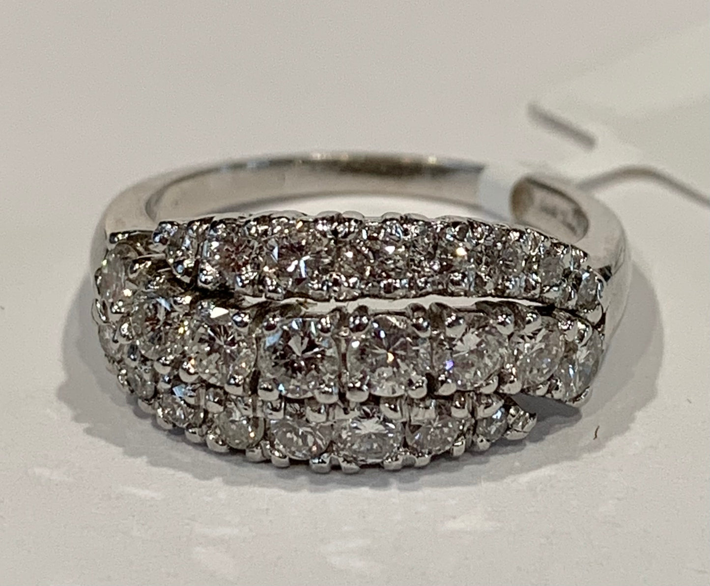 PL Diamond Band 9.3gr 1.50ct(dia) Circa 1970s ESTATE Size 8