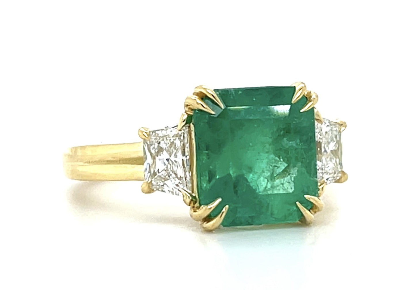 3.05ct Colombian Emerald .59ct Diamond 18KY Ring 6.27g 6.50 Size