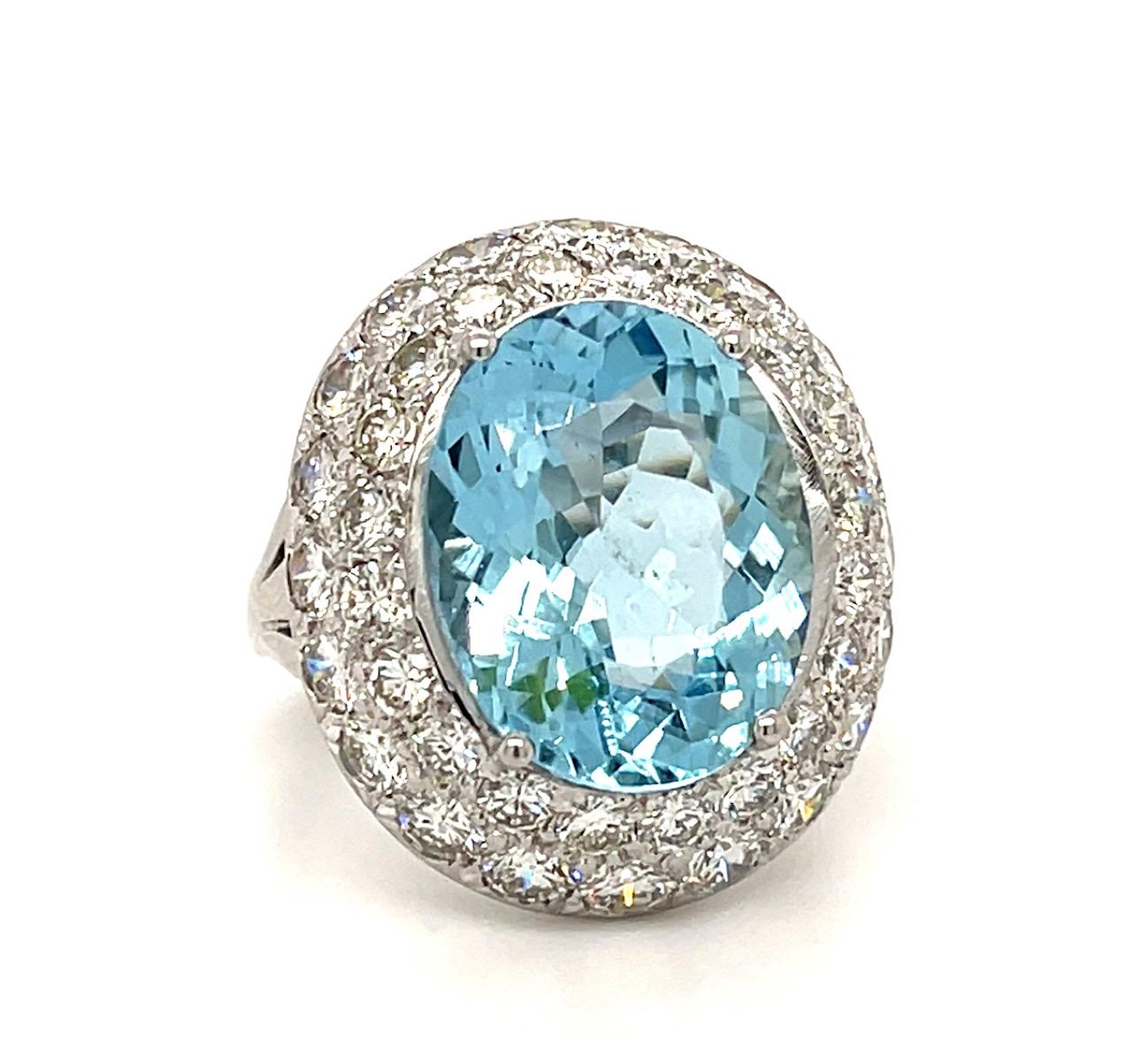 Original 8.41ct Oval Aquamarine 4.60ct Diamond 14KW Ring (Estate 1950s) 6 Size 1