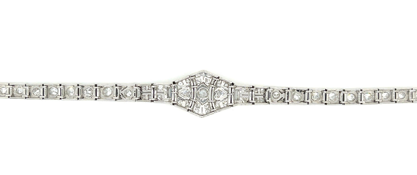 Art Deco (Circa 1930s) 4.75ct European Cut Diamonds Platinum Vintage Bracelet