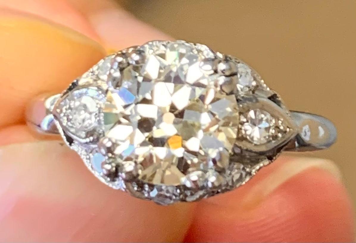 Art Deco Platinum 1.67ct Diamond Ring