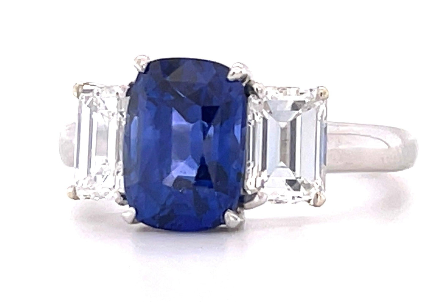 GIA Sapphire 2.42ct and GIA F VVS1 Diamond Ring