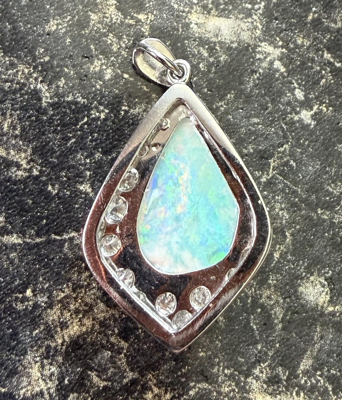 Estate 6.50ct Australian Opal & 0.50ctw Diamond 14KY White Gold 5.70gr Pendan