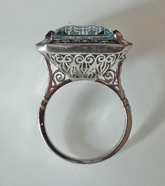 18.67ct Aquamarine 2.23ct Sapphire Platinum Handmade Ring .47ct Diamond 11.34g