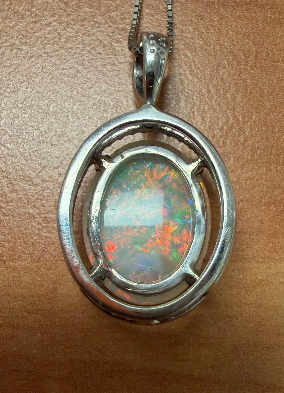 5.71ct Opal Platinum Pendant