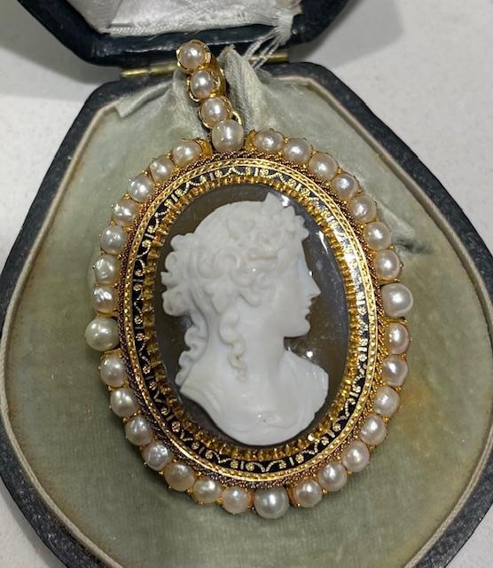 Victorian Carved Agate Cameo with Natural Pearl Brooch/Pendant (Antique 1860s)