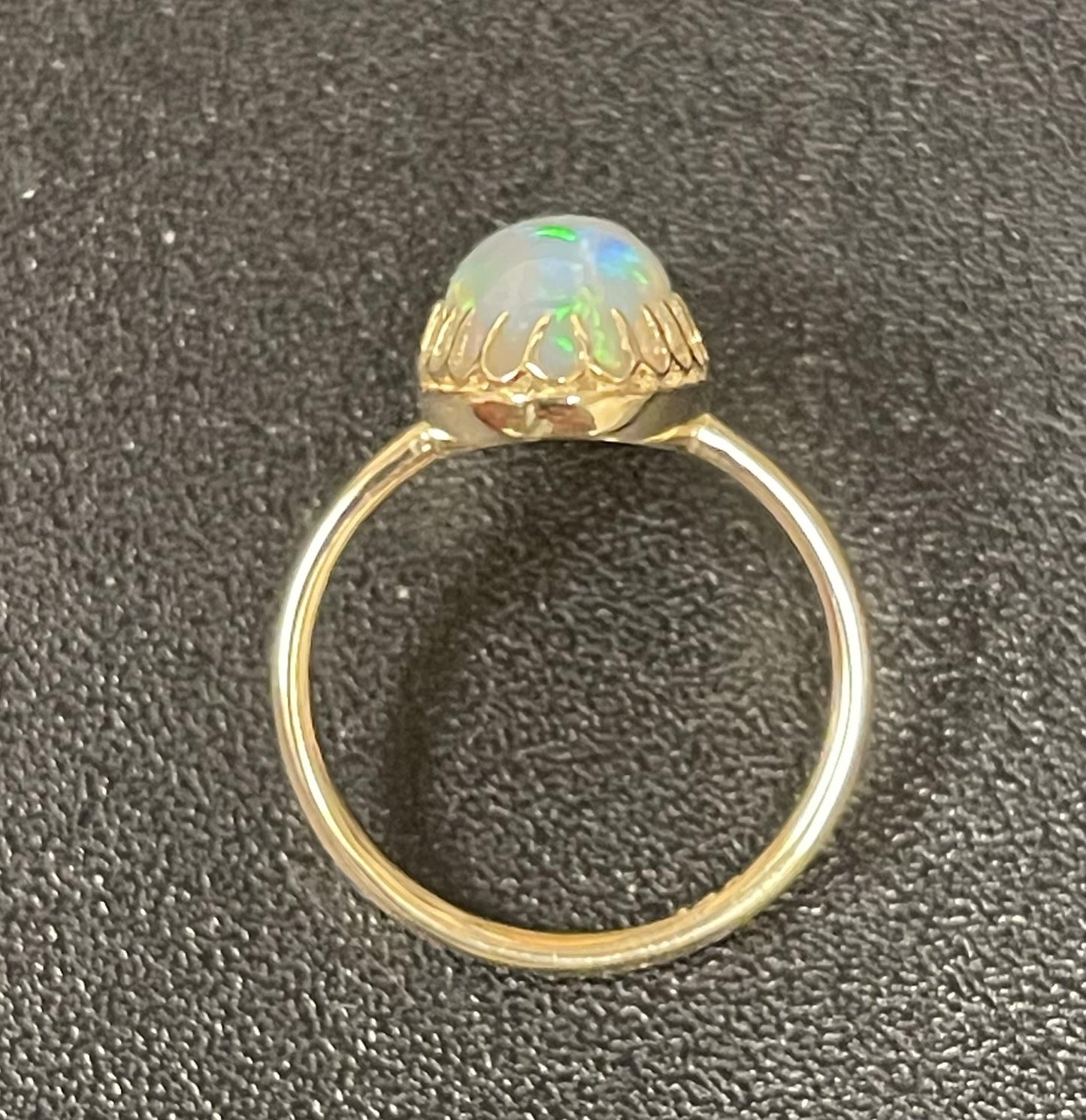3.60ct Australian Jelly Opal 14KY Ring