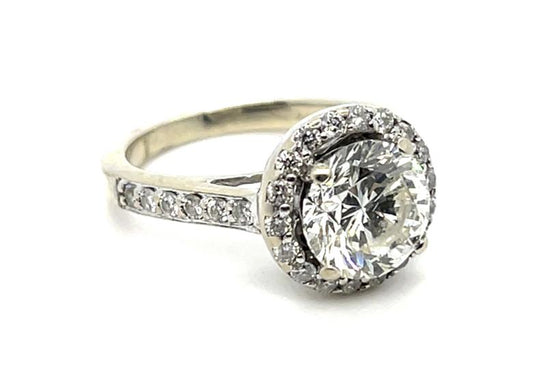 2.25ct Center Diamond .24cts SD 18WK Ring