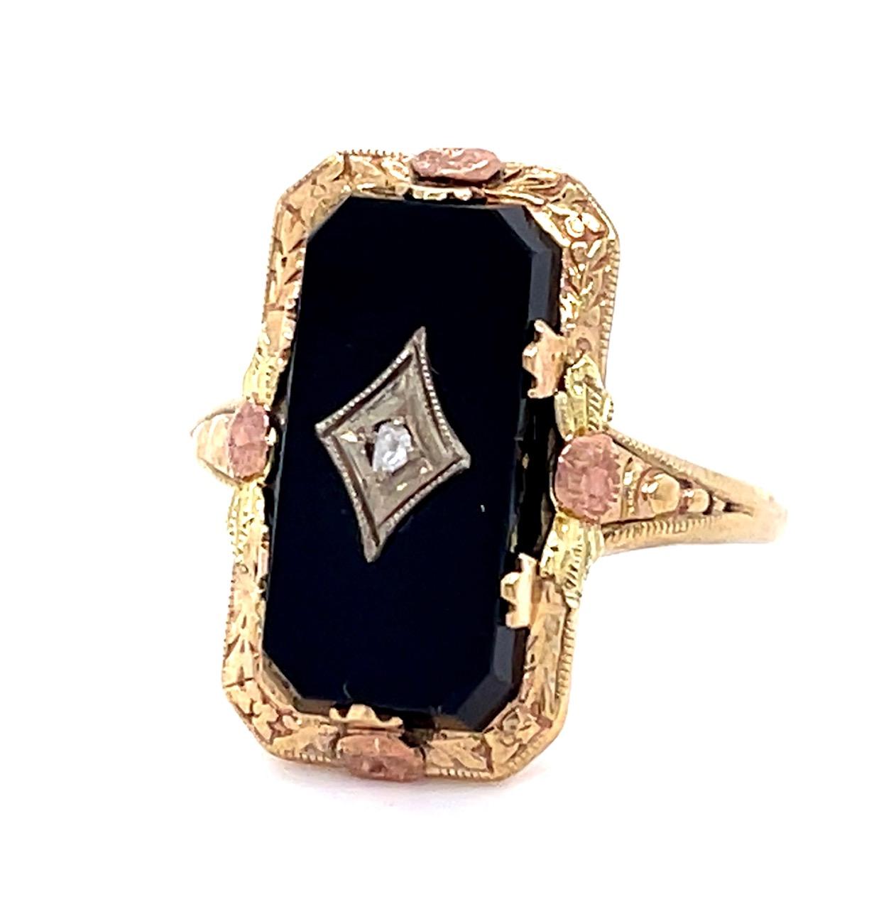 10KY Diamond & Onyx Art Deco Ring 0.02ct(dia) Circa 1920 ESTATE Size 7.5