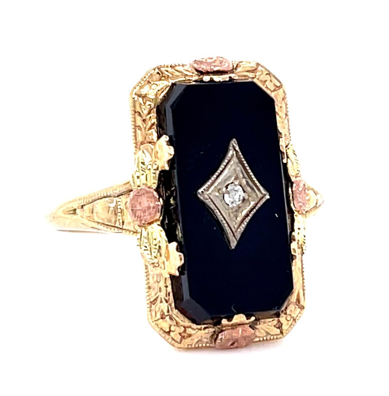 10KY Diamond & Onyx Art Deco Ring 0.02ct(dia) Circa 1920 ESTATE Size 7.5