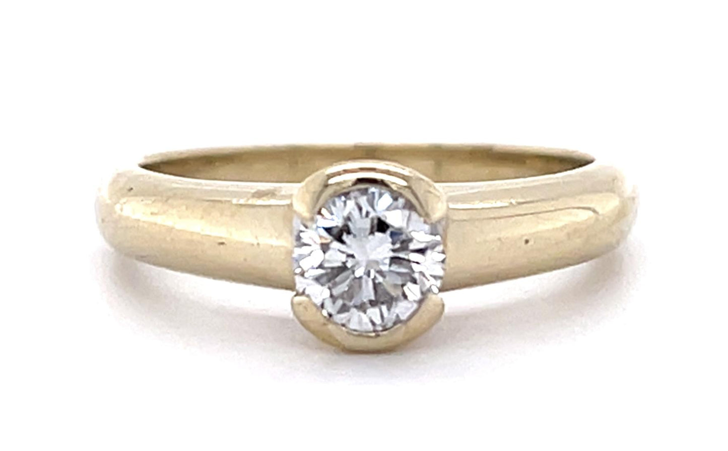 0.50ct Diamond 18KY 4.50gr Estate Ring Size 5.75