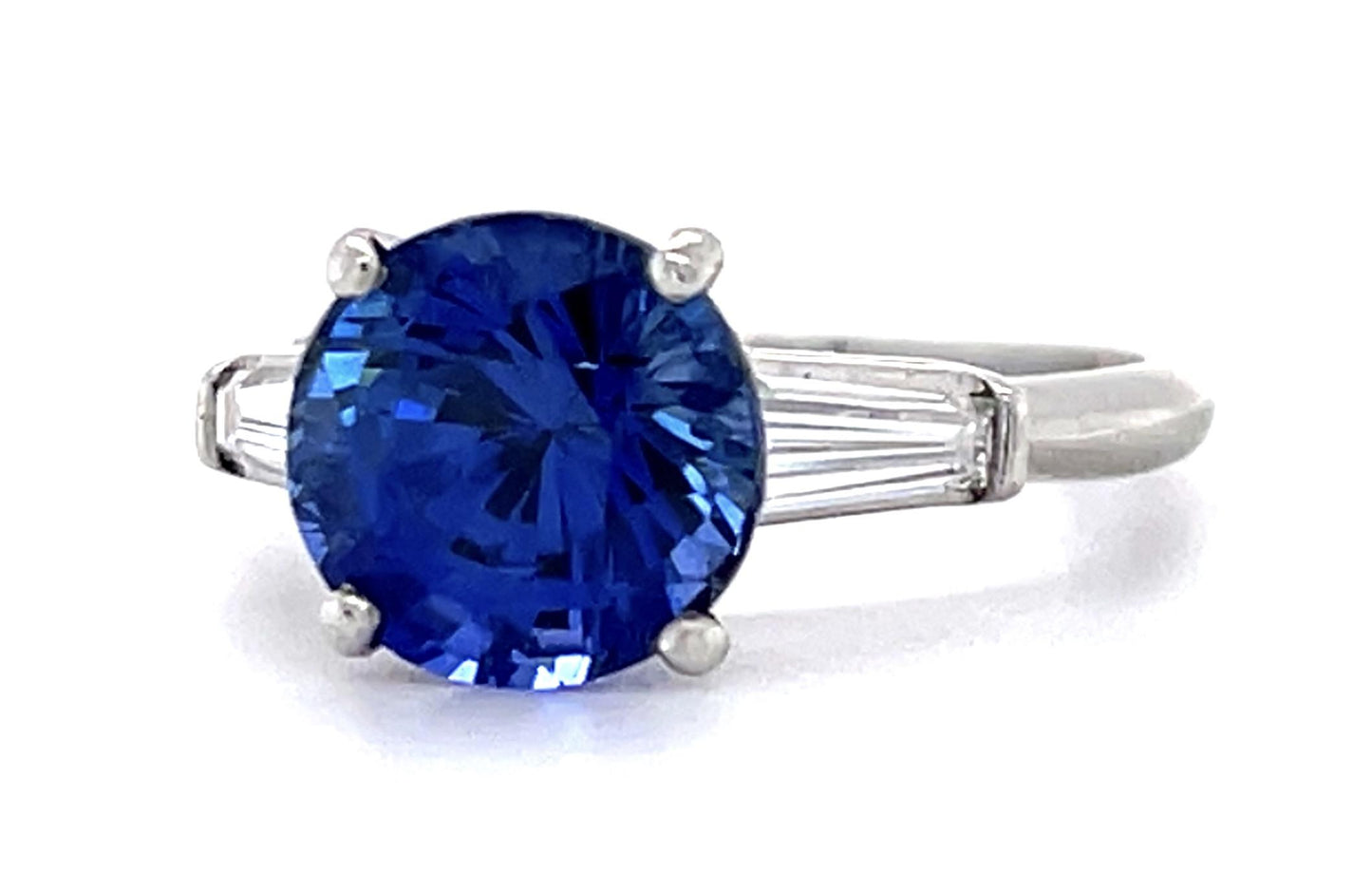 PL Sapphire & Diamond Ring 4.3gr 3.22ct(sap) 0.40ct twt(dia) Circa 1960s ESTATE
