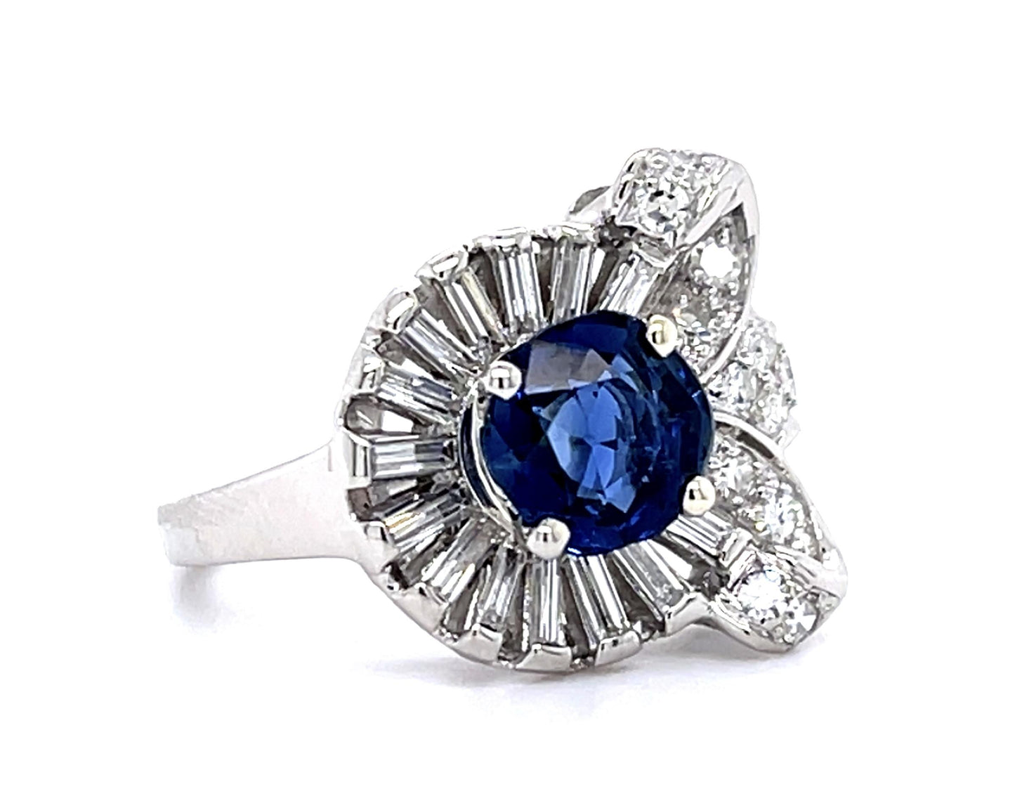 Retro 1.35ct Sapphire 1.10ct Diamond PT Ring (Vintage 1940s)