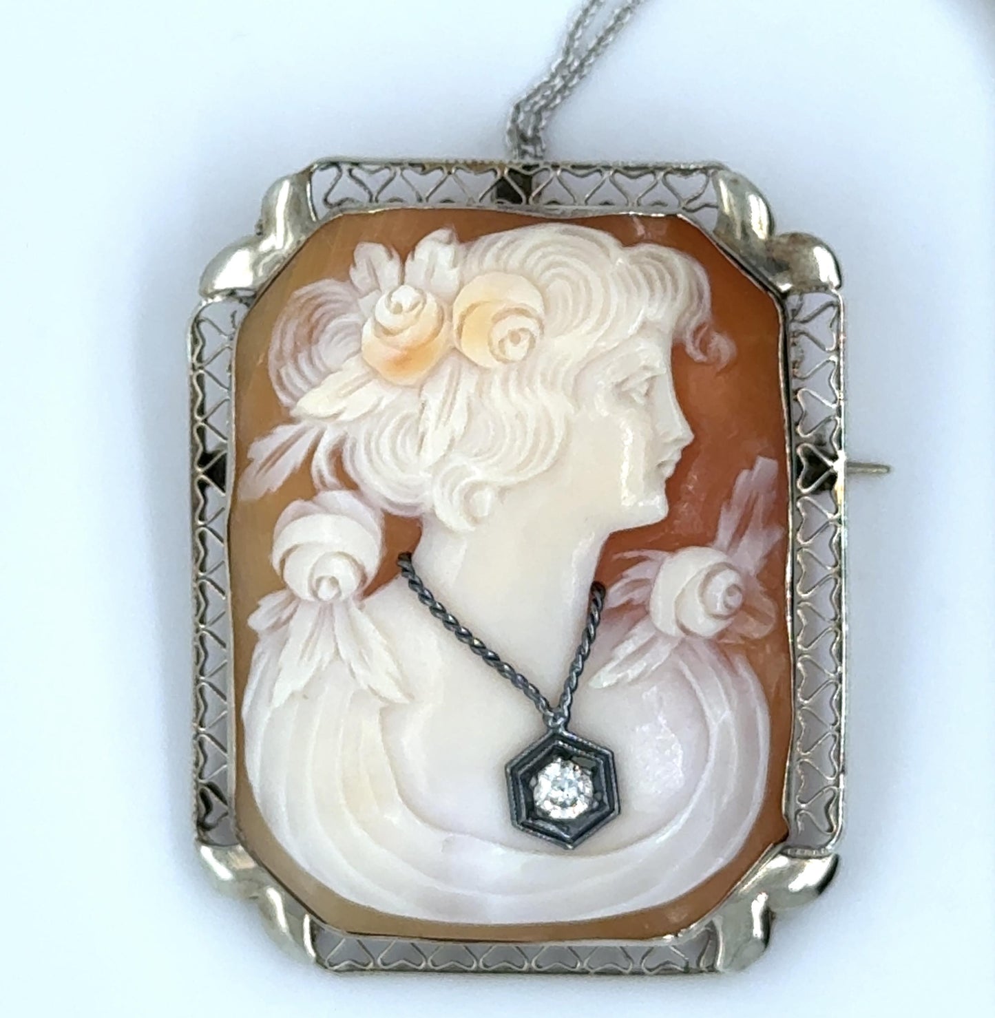 14KY Art Deco Carved Cameo Pendant Brooch Circa 1920s
