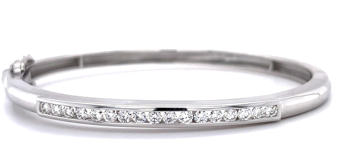 1.20ct Diamond 14KW Bangle Bracelet (Estate 1970s) 19.50g