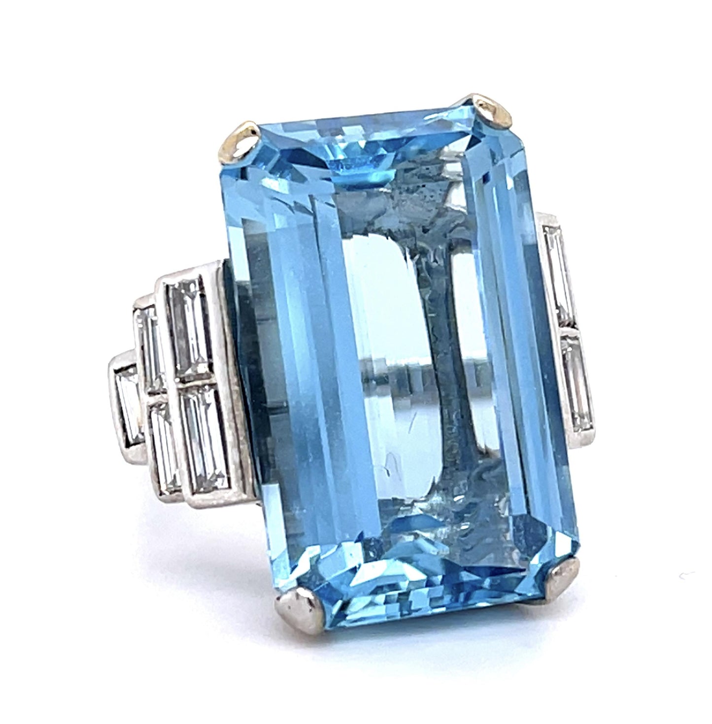 19.75ct Aquamarine 1.25ct Baguette Diamond 14KW Ring