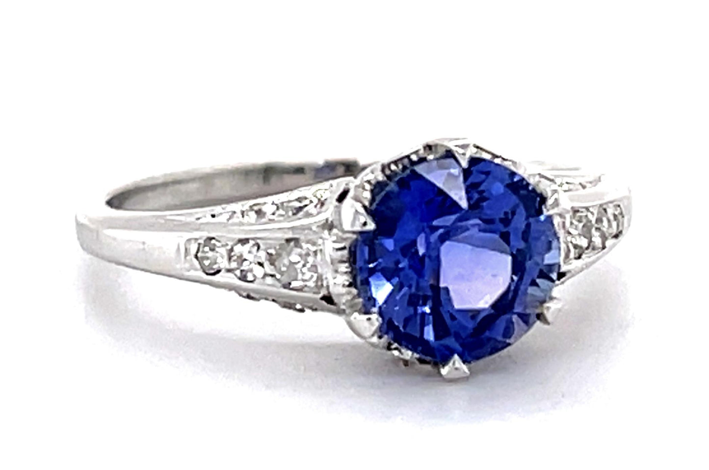 1.36ct Sapphire .14ct Diamond Platinum Ring 3.91g 6 Size