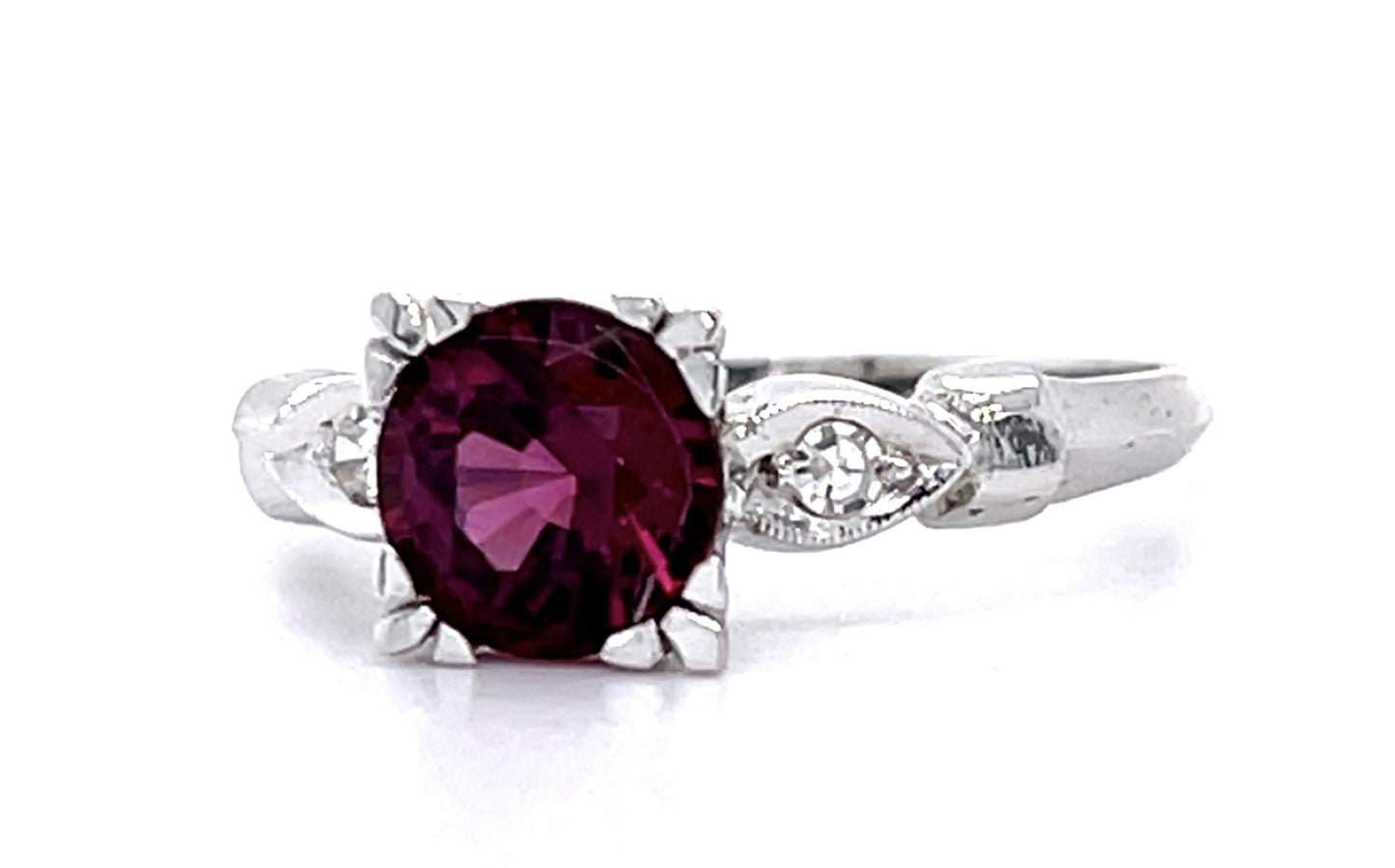 1.41ct Garnet .10ct Diamond 14KW Ring (Vintage 1950s)