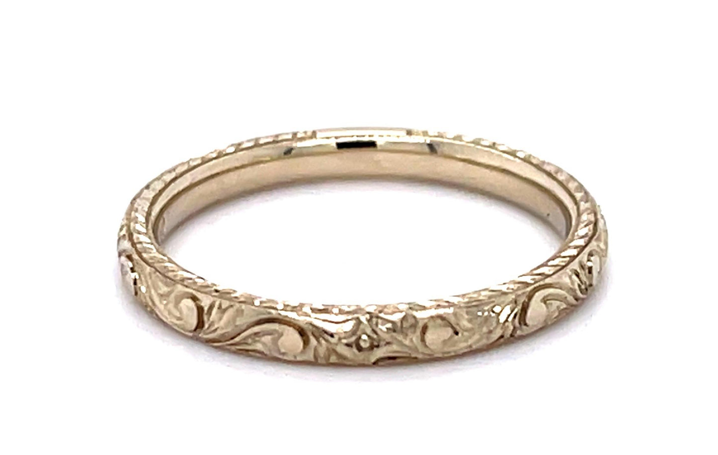 14KW Hand Engraved Band Ring 2.25g 5.75 Size