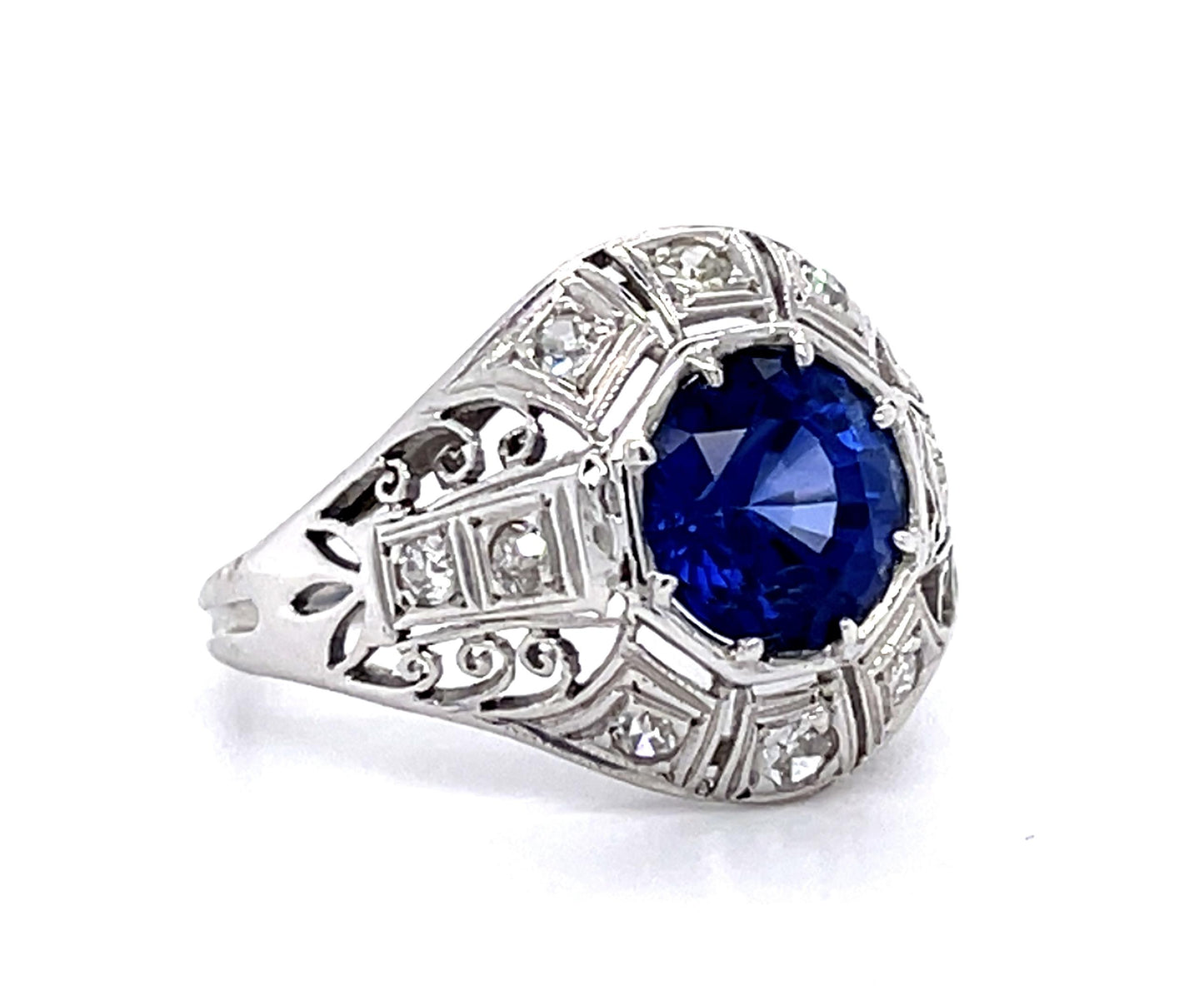 Art Deco 1.37ct Sapphire & 0.70ct Diamond Art Deco Ring