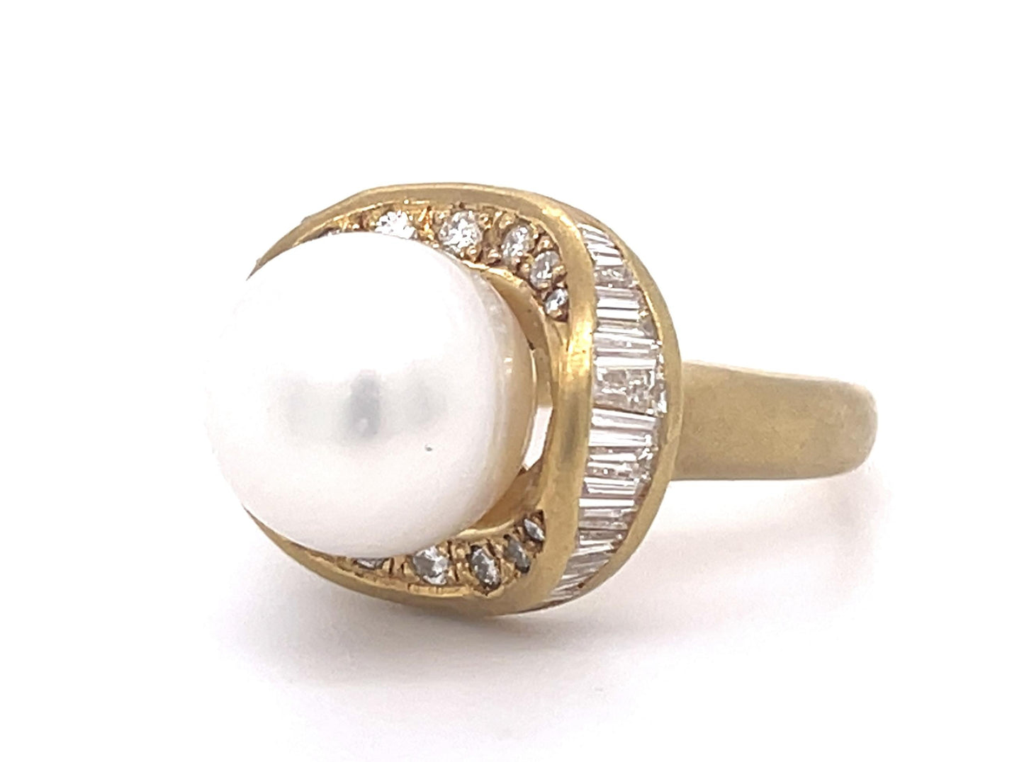 South Sea Pearl & 0.80ctw Diamond 18KY 11.40gr Ring Size 7