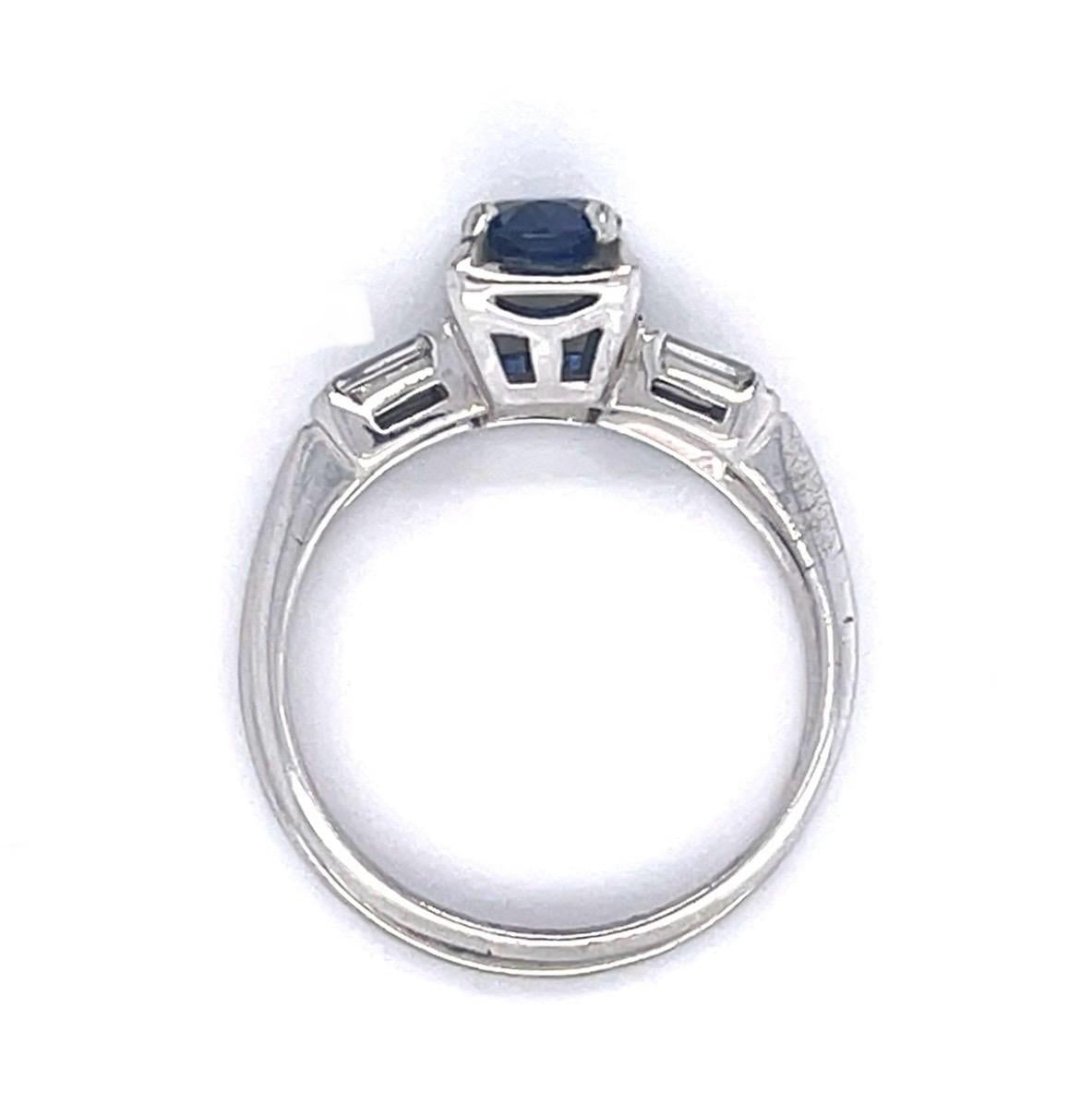 .92ct Sapphire & 0.24ctw Diamond 18KY White Gold 4.60gr Ring Circa 1950s