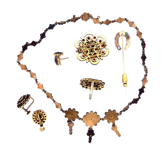 Original Victorian Rose-cut Garnet Parure Set (Antique 1870s - Grand Period)