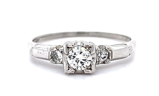 18KW Diamond Art Deco Ring 2.1gr 0.23ct(dia) Circa 1930s ESTATE Size 6