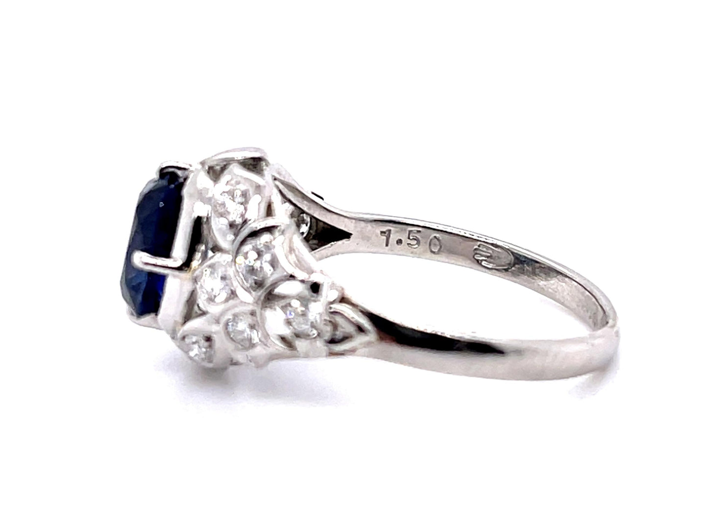 1.50ct Sapphire Platinum Ring (Vintage 1970s)