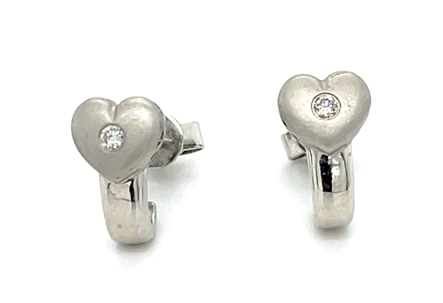 .04ct Diamond 14KW Gold Heart Stud Earrings 3.28g