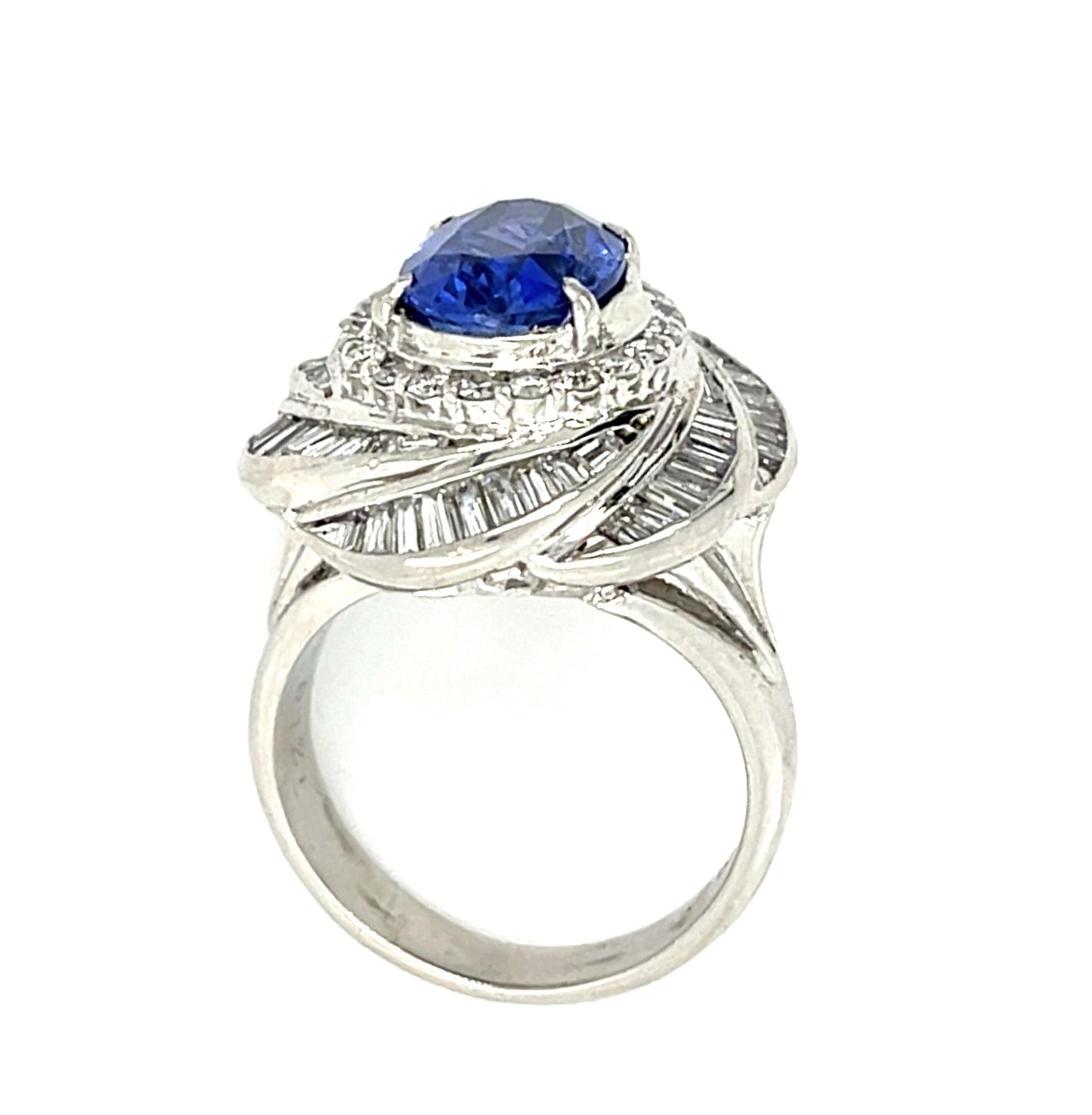 3.48ct Oval Sapphire 1.21ct Diamond Platinum Ring (Vintage 1970s) 15g 6 Size