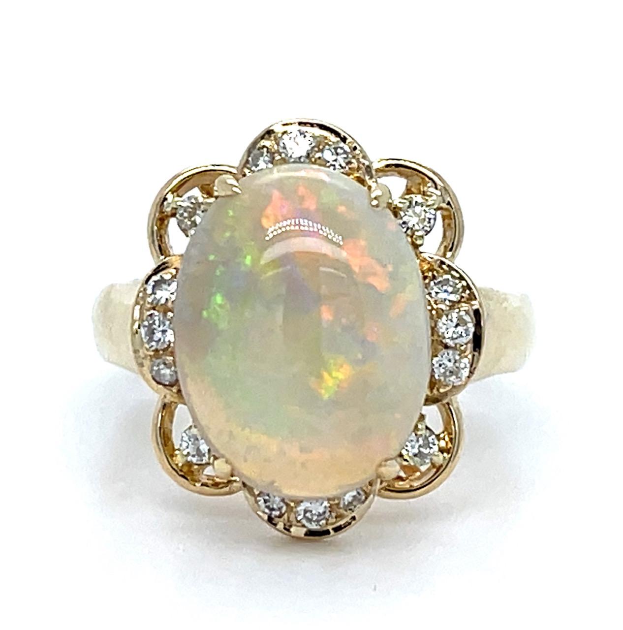 4.10ct Australian Opal 14KY Ring .16ct Diamond 5.89g 6.50 Size