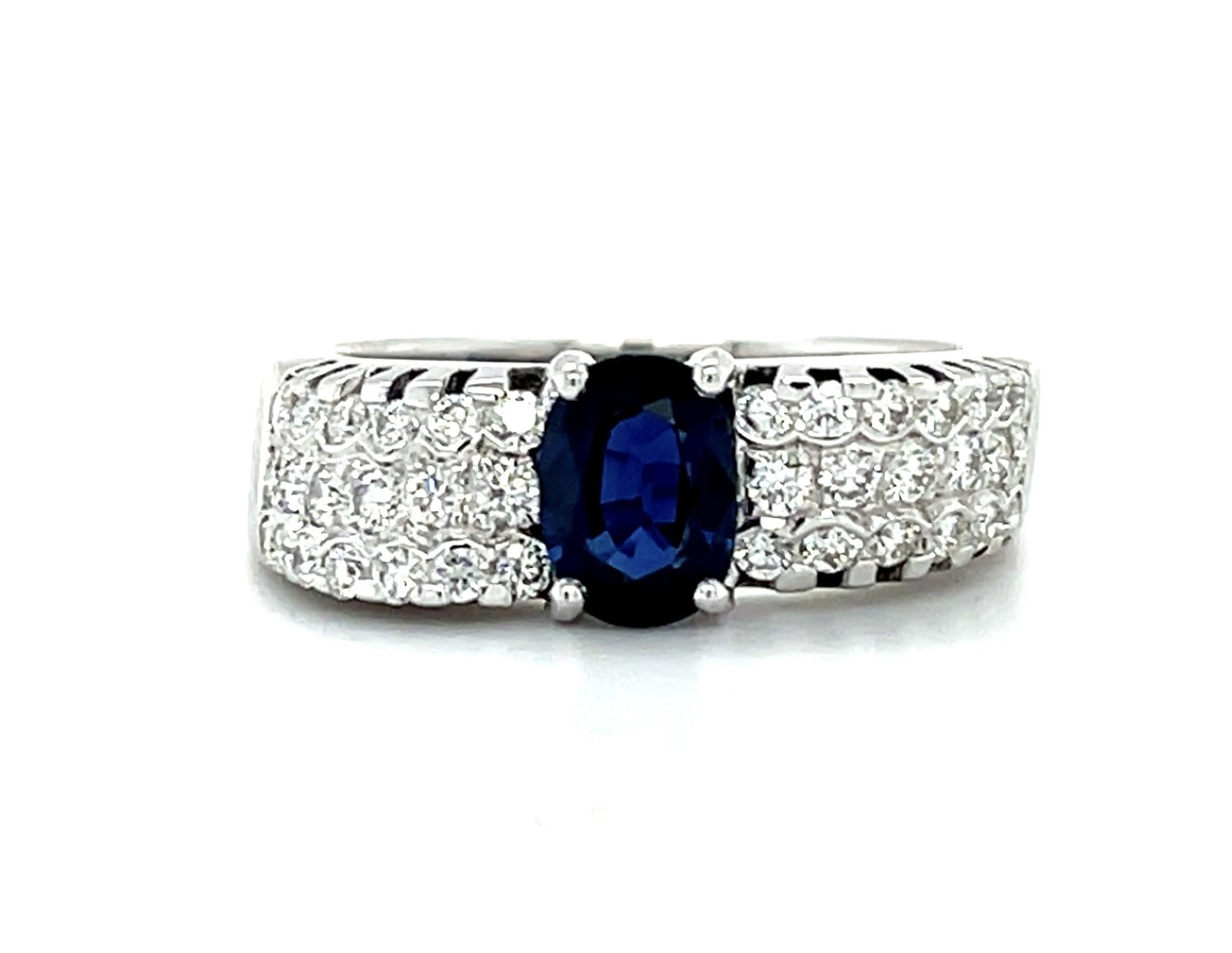 1.10ct Oval Sapphire 18KW Estate Ring .55ct Diamonds 7 Size 7.47g