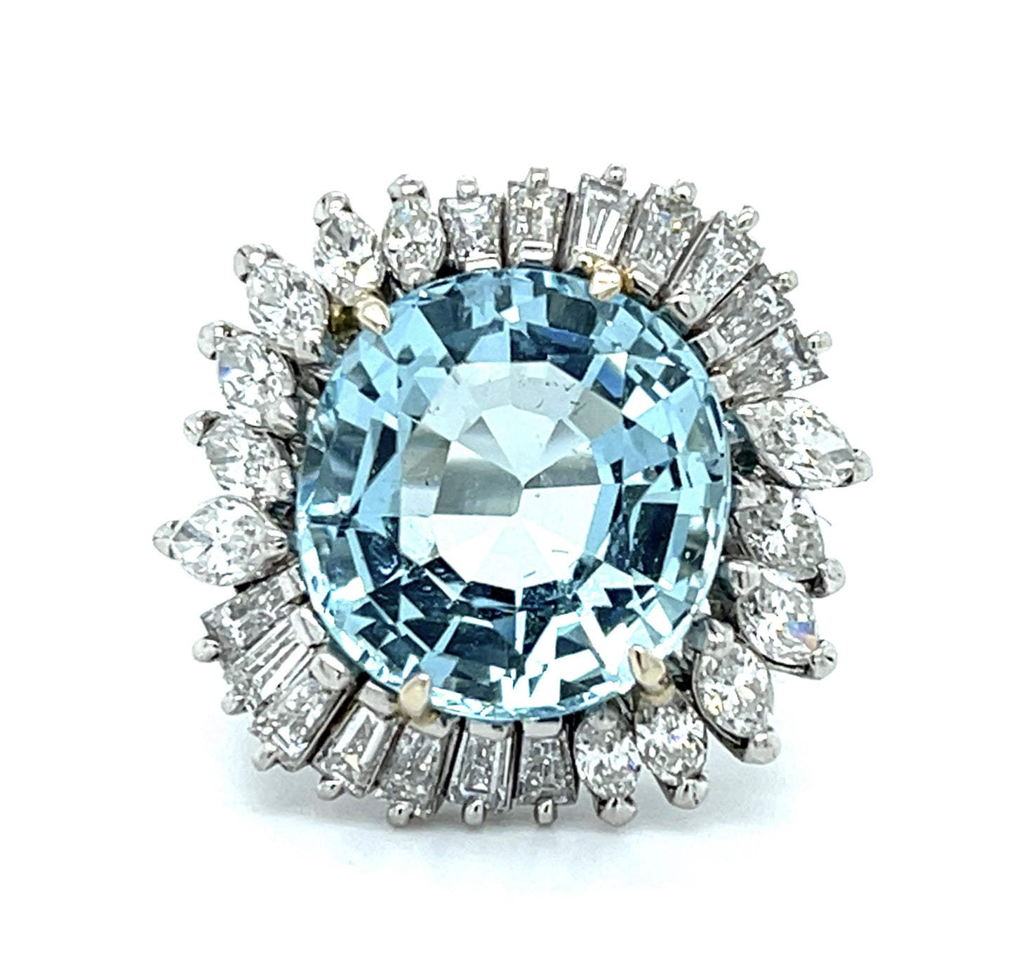 PL Aquamarine & Diamond Ring 10.4gr 8.03ct(aq) 1.96ct twt(dia) Circa 1960s ESTA