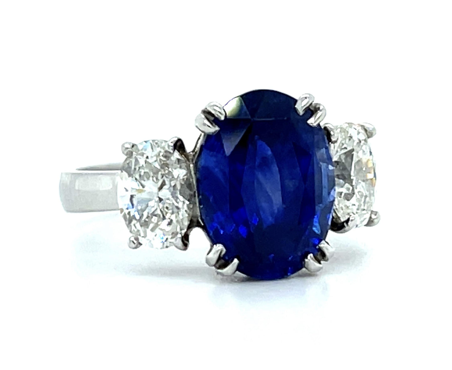 PT Sri Lanka Heated Sapphire H VS (No Cert) Dia Ring 6.6gr 4.32ct(sap) 1.05ct SD
